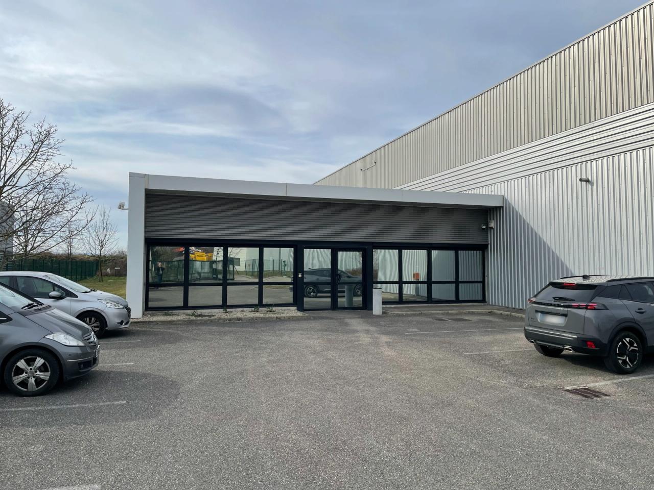 Local d'activité Saint-Priest 2750m² Location local d'activité Saint-Priest Rhône OLACT2530457 4